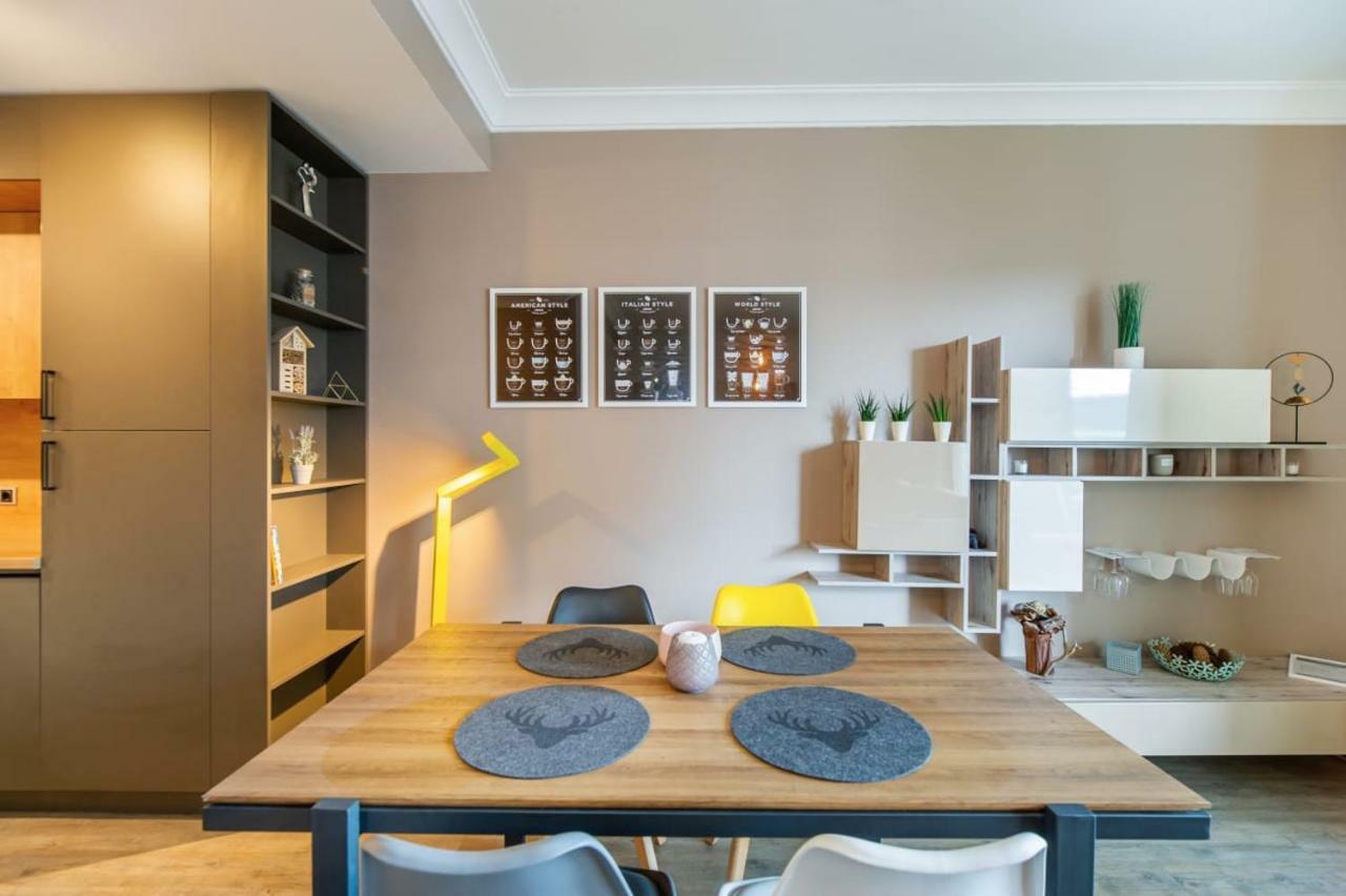 Sarah Deluxe Apartment In Silver Mountain بويانا براسوف المظهر الخارجي الصورة